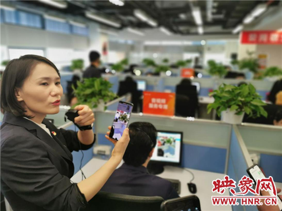 看不见的微笑，听得见的真诚——走进河南移动10086呼叫中心